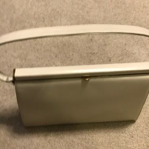 Vintage Richcraft NewYork Bags - Vintage Richcraft New York beige purse Vintage Richcraft NewYork Bags - Vintage Richcraft New York beige purse